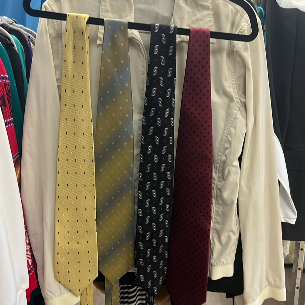 Men’s set of 4 ties